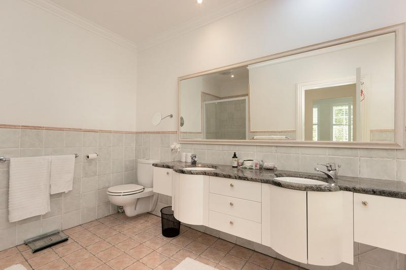 To Let 3 Bedroom Property for Rent in Steenberg Estate Western Cape